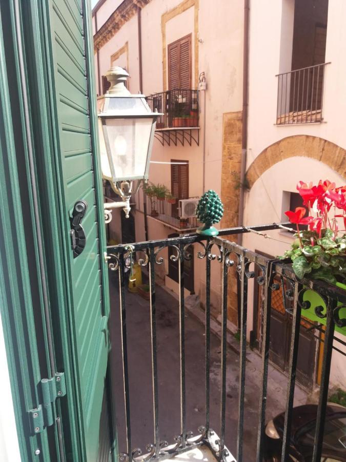 Casa Vacanza Sole Di Sicilia Palermo Eksteriør bilde